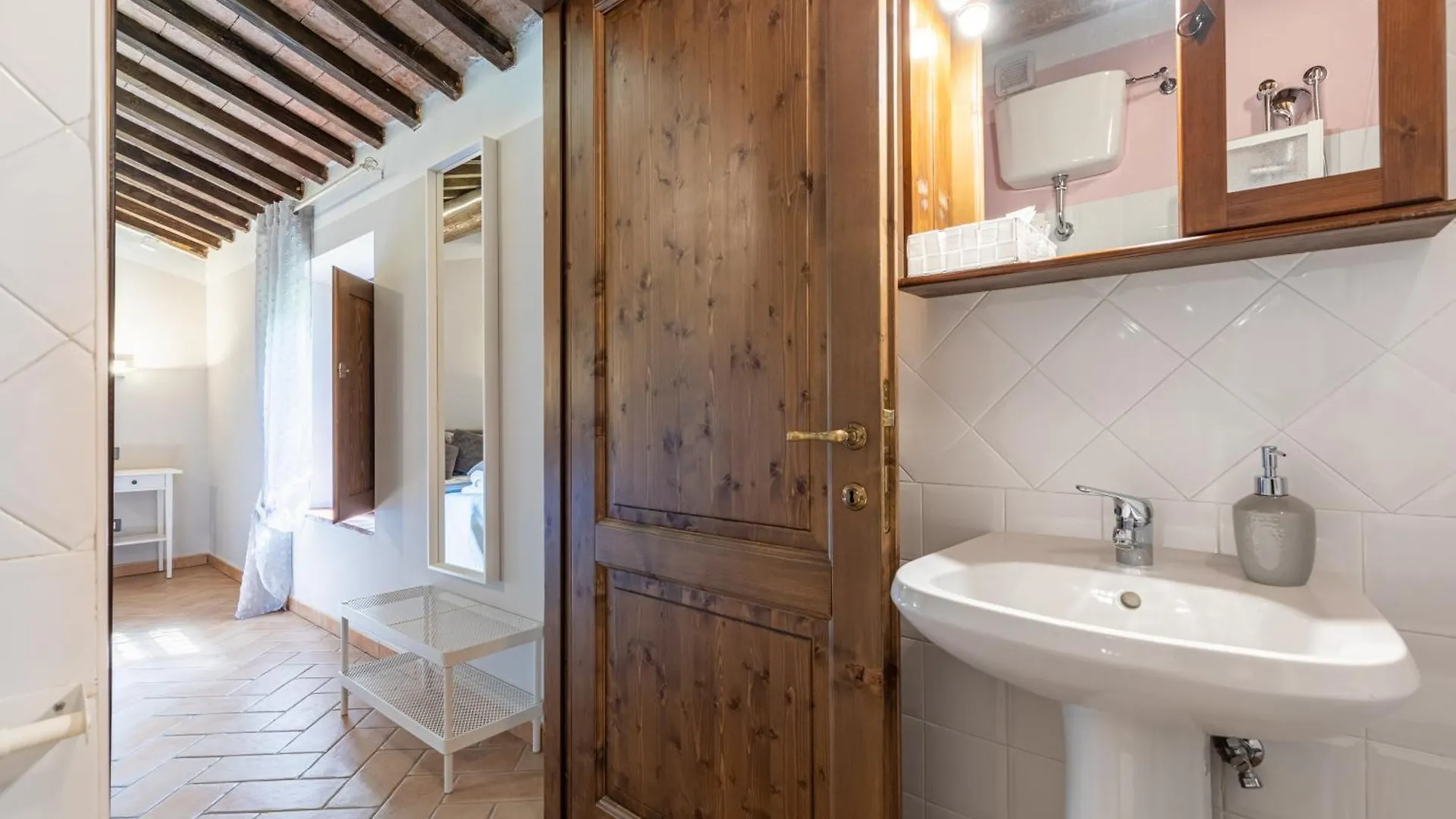 Masseria Del Bosco Poderuccio Кьянчано-Терме 0*,  Италия